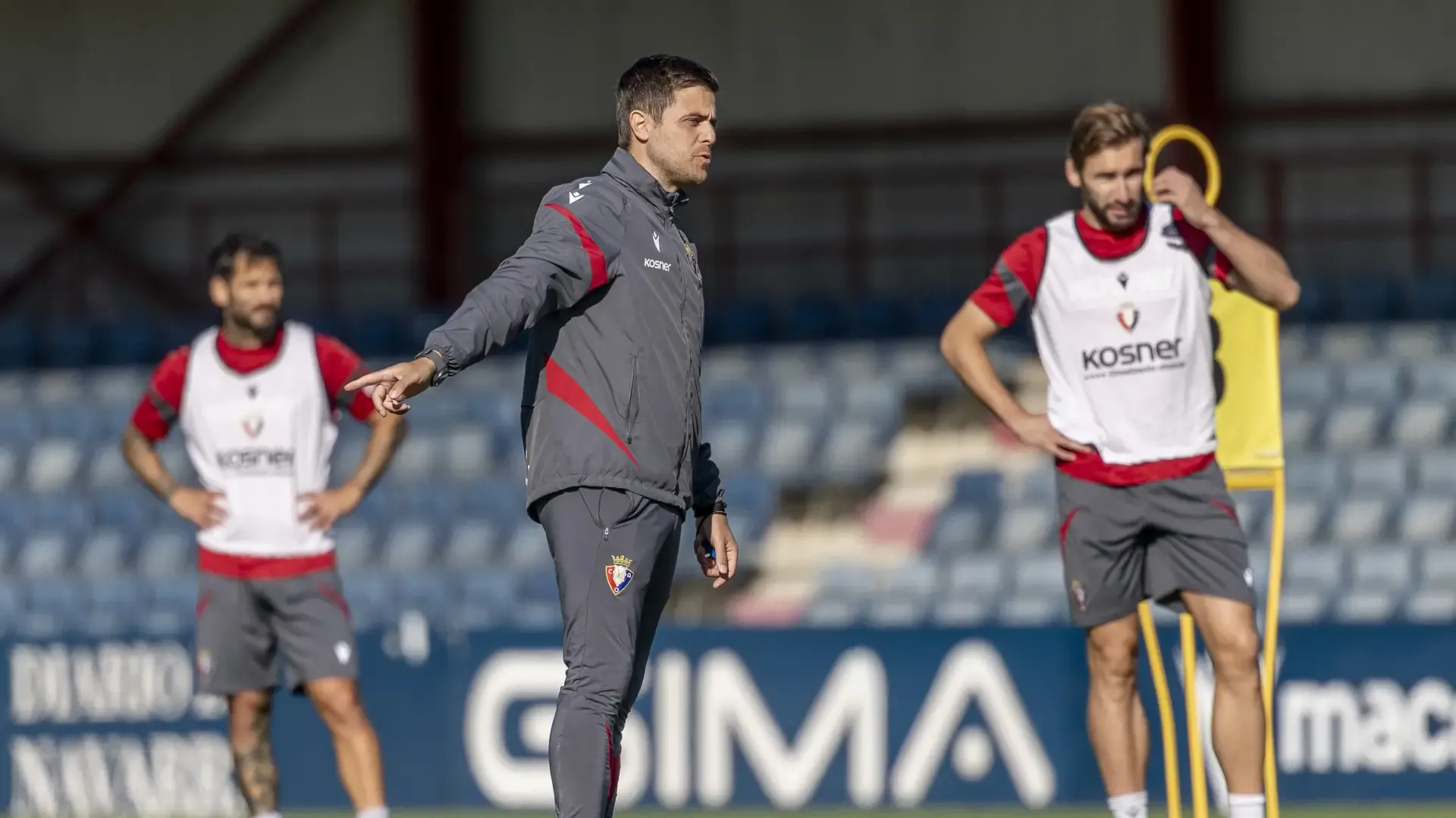 奥萨苏纳塔霍纳尔集训进入关键阶段，本周第二堂训练课聚焦技战术打磨